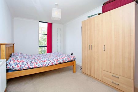 Goat Wharf, TW8, London - Photo 3