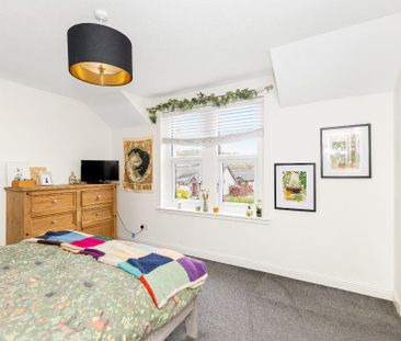 2 bedroom semi-detached house to rent - Photo 6