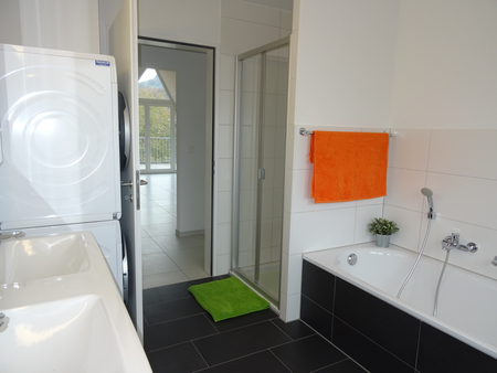 Moderne Wohnung mit grossem Balkon - Photo 3