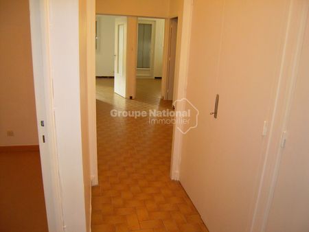 APPARTEMENT A LOUER MONTELIMAR 3 PIECES 82 M² - Photo 2