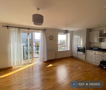 2 bedroom flat to rent - Photo 2