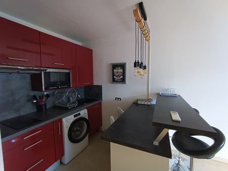 Location Appartement 2 pièces 40m² NIMES 30900 - Photo 5