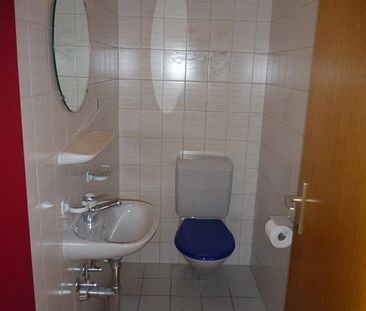 Attraktive 3.5-Zimmerwohnung EG mit Grillplatz - Photo 6