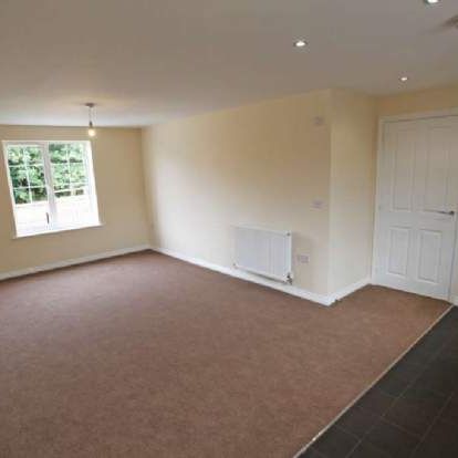 2 bedroom property to rent in Didcot - Photo 1