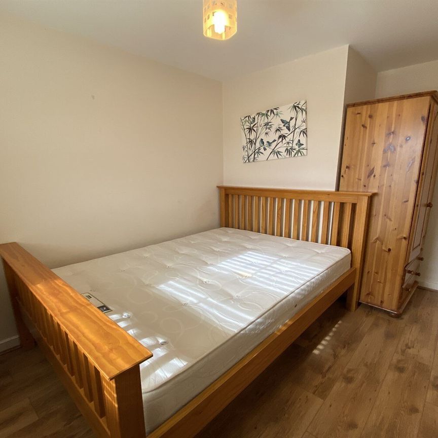 Room 4 @ Cartwright Way, Beeston, NG9 1RL - Photo 1