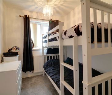 Churchill Avenue, Brigg, Lincolnshire, DN20 8DY - Photo 4