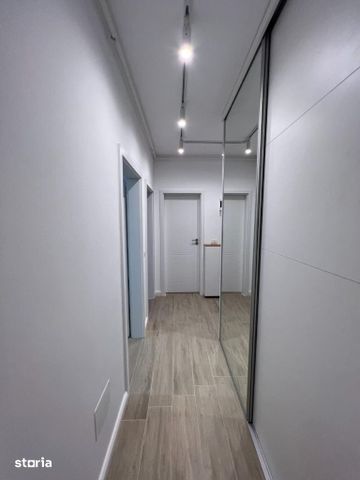 Apartament 2 camere / Loc parcare / Boxa / Balcon - Fotografie 3