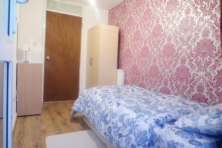 RM4 Trellis Square | Bow Road | London | E3 2DR - Photo 3