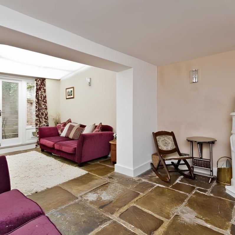 2 bedroom house to rent - Photo 1