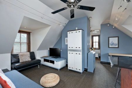 Chic Furnished Apartment in Gorgeous Linley Point - Photo 4