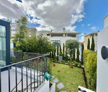 Lisboa, Lisbon - Photo 3