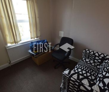 6 bedroom terraced house to rent - Photo 5