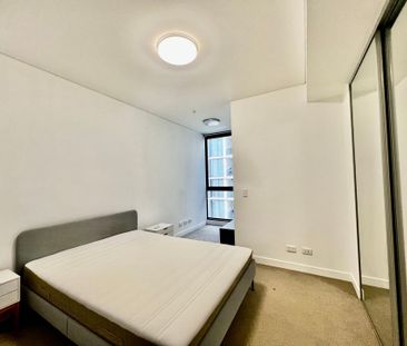 Stylish Fully Furnished 2-Bedroom Apartment with Parking in Wolli C... - Photo 6