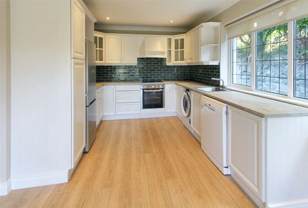 Balregan Cottage, Seafield Road, Killiney, County Dublin - Photo 4