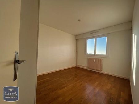 Location Appartement 4 pièces 80m² DIJON 21000 - Photo 4