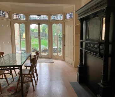 4 bedroom terraced house to rent - Photo 1
