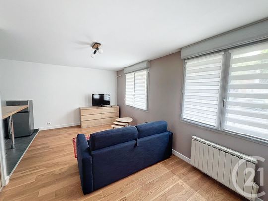 Location Appartement 1 pièce 31m² LA NEUVILLETTE 51100 - Photo 1