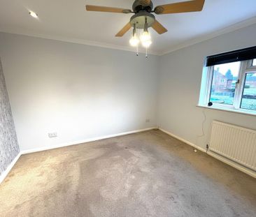 3 bedroom semi-detached house to rent - Photo 6