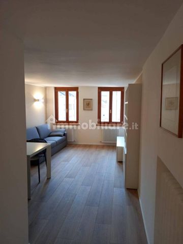 Appartamento via piazza Emanuele, Centro, Belluno - Foto 2