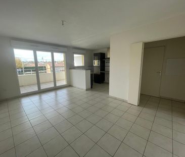 ESCALQUENS / Location Appartement 3 Pièces 53 m² - Photo 6