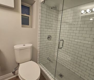 For Lease - 50 East 24th Street Unit# Unit 2, Hamilton, Ontario - Photo 3