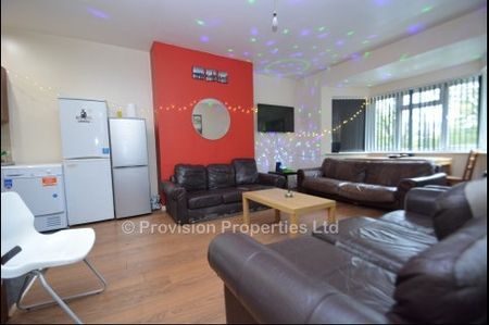 10 Bed Student Houses, Hyde Park, Leeds - Photo 2