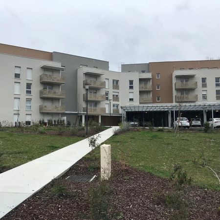 Location Appartement T2 de 43,40 m². - Photo 3