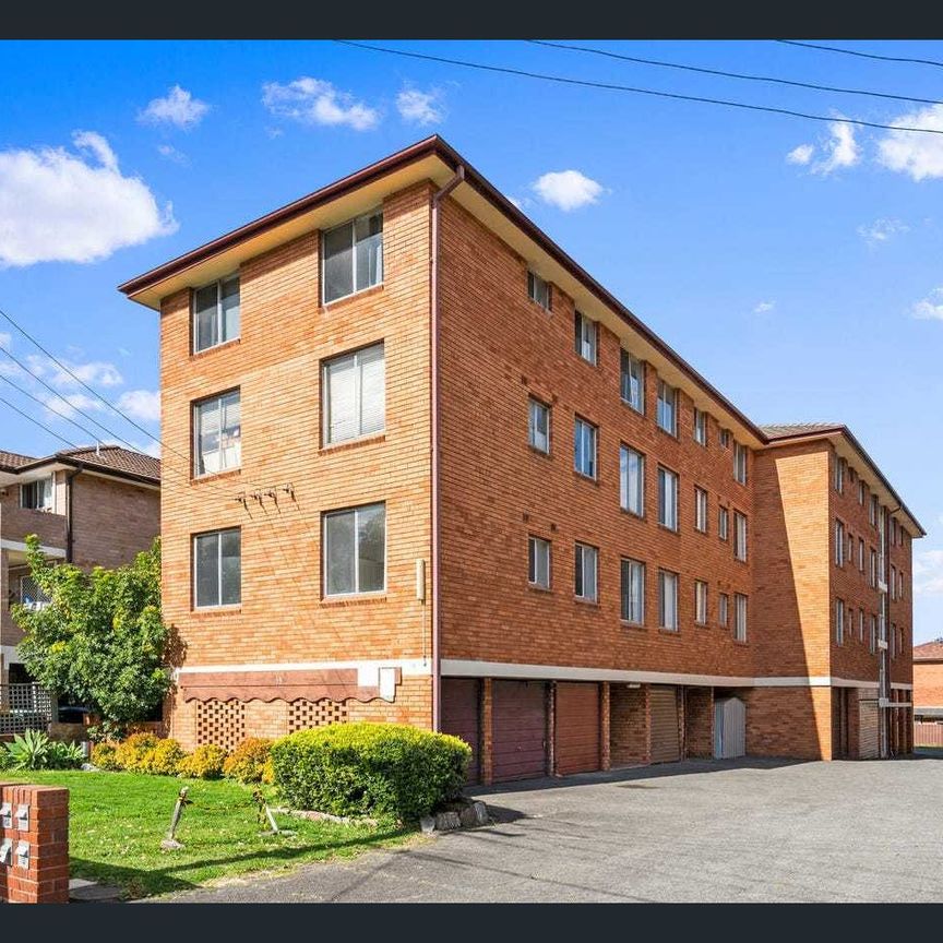 1/53 Northumberland Road, Auburn, NSW 2144 - Photo 1