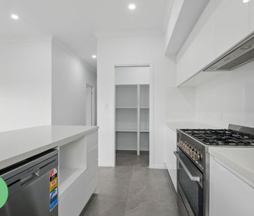 BRAND NEW! Modern 4-Bedroom Home – Stylish and Spacious Living Awaits! - Photo 5