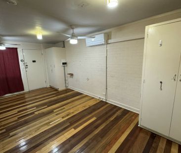 8/24 Rowell Street, Zillmere QLD, Belconnen - Photo 6