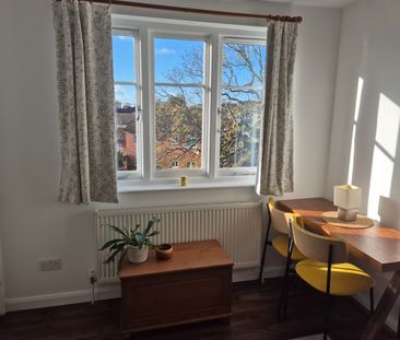 Room in a Shared House, Mackie Road, SW2 - Photo 2