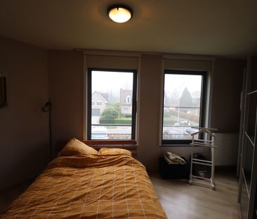 Appartement op de 1ste verdieping met 2 slaapkamers, lift, 2 terras... - Photo 2