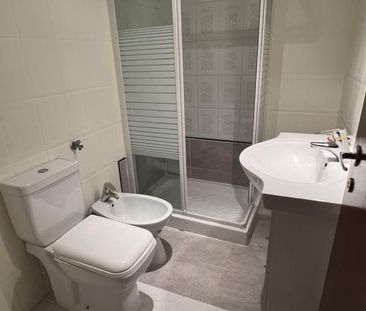 Room near Nova University | FCT - Photo 6