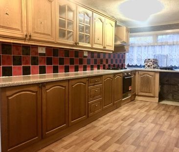 3 bedroom house to rent - Photo 2