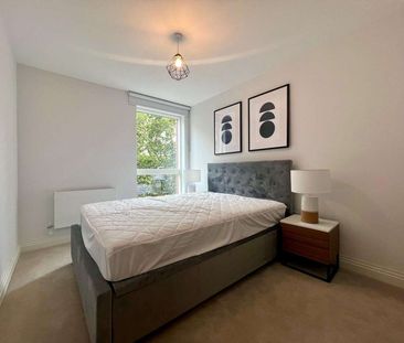 A two bedroom apartment at Huntley Wharf, built by Berkeley Homes i... - Photo 4