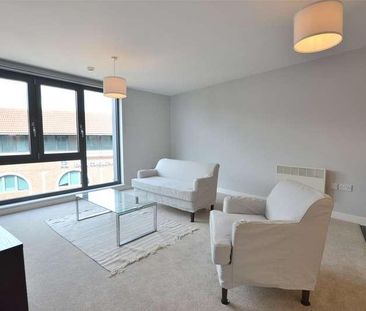 Nobel House, Queensway, Redhill, Surrey, RH1 - Photo 5