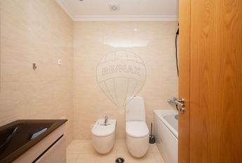 Apartamento T4 em Lisboa