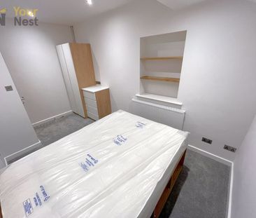 Apartment 5, Derwentwater Terrace, Headingley, LS6 3JL - Photo 6