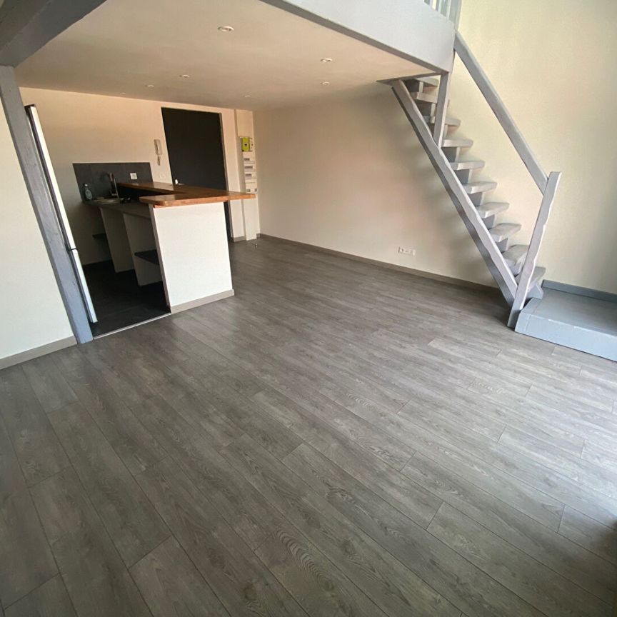 Location Appartement 3 pièces 59m² FACHES THUMESNIL 59155 - Photo 1