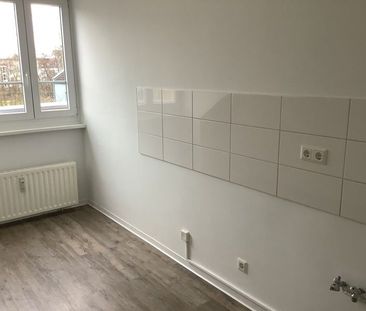 3 Räume - 2 Balkone , da bleiben keine Wünsche offen !! - Photo 1