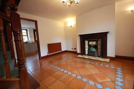 Glossop Road, Marple Bridge, SK6 - Photo 3