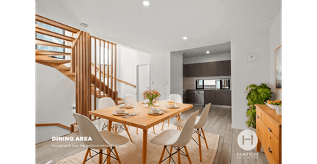 Luxurious Three-Story Townhome for Rent - Photo 4