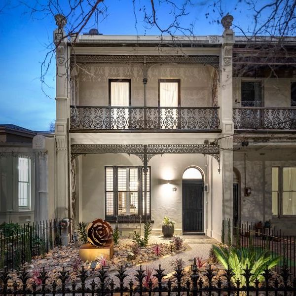 TIMELESS VICTORIAN CHARM WITH MODERN CONVENIENCE IN PRIME LOCATION - Photo 1