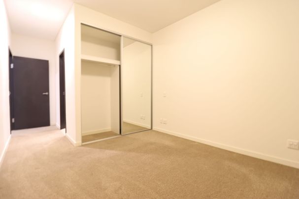 6 months lease ONLY - Photo 1