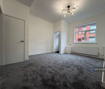 4 bedroom terraced house to rent - Photo 1