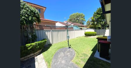 EXECUTIVE STYLE 3 BEDROOM HOME !! - Photo 5