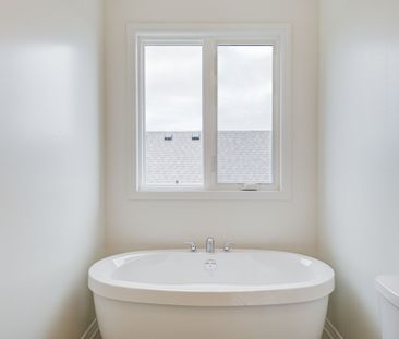 For Lease - 1162 Dartmouth Crescent, Oakville, Ontario - Photo 1