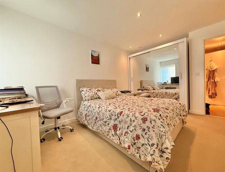 1 Bedroom Apartment To Let - Photo 5