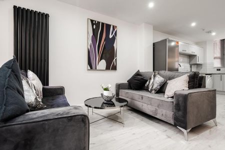 1 bedroom in a house share to rent - Photo 3