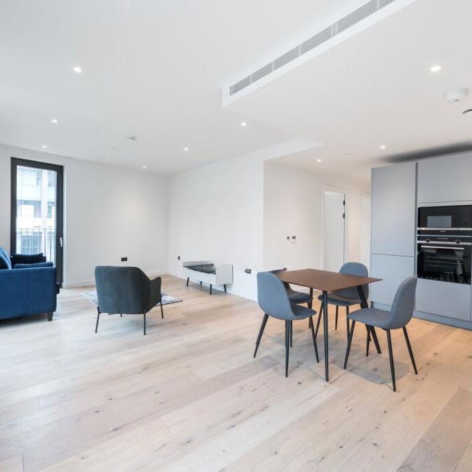 Clarendon Court, EC1Y, London - Photo 1